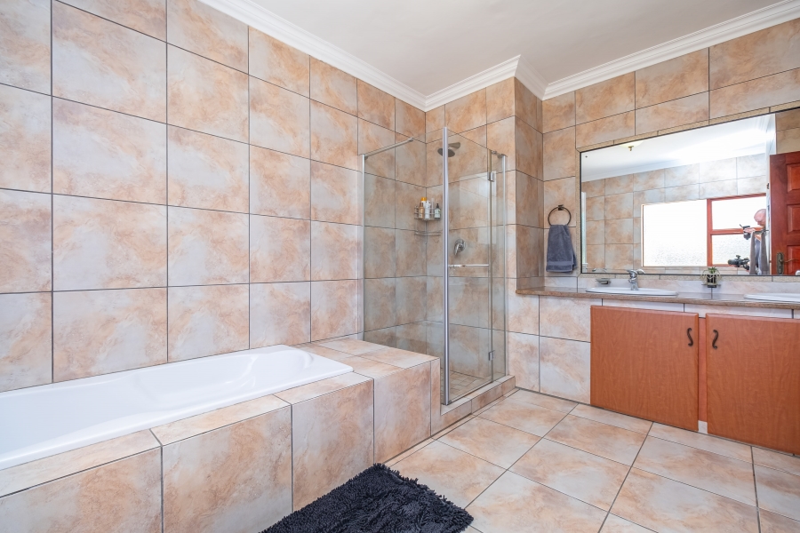6 Bedroom Property for Sale in Fourways Gauteng
