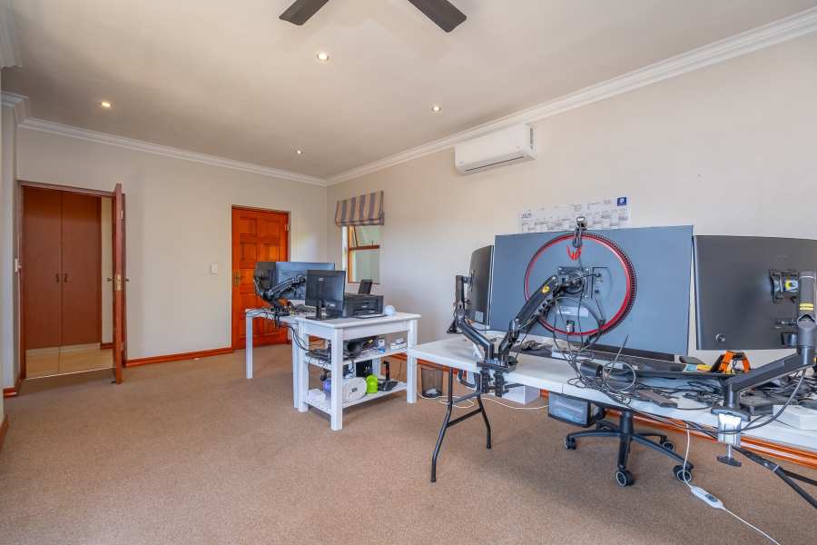 6 Bedroom Property for Sale in Fourways Gauteng