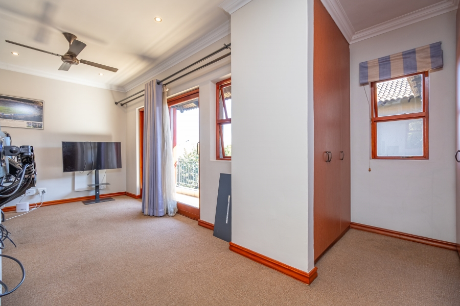 6 Bedroom Property for Sale in Fourways Gauteng