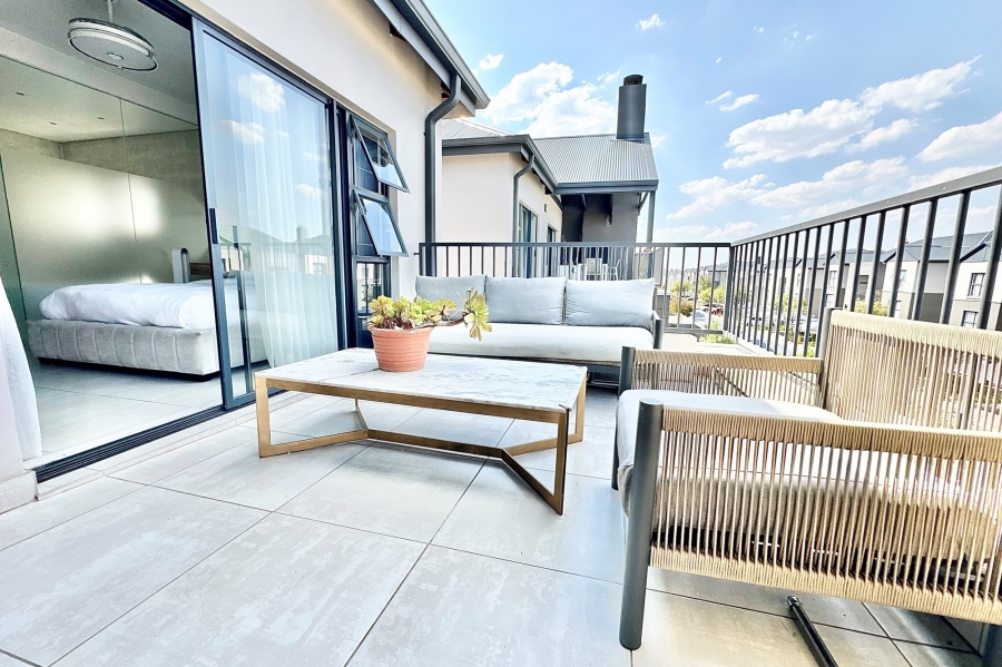2 Bedroom Property for Sale in The Polofields Gauteng