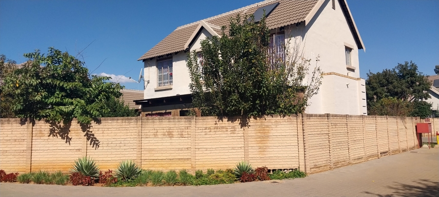 3 Bedroom Property for Sale in The Willows Gauteng