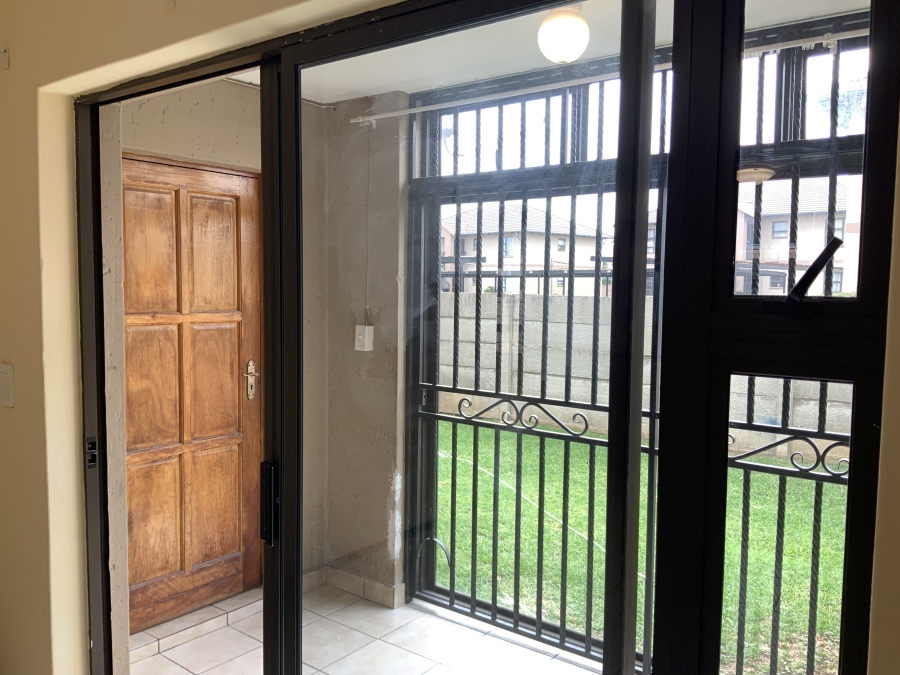 2 Bedroom Property for Sale in Parkrand Gauteng