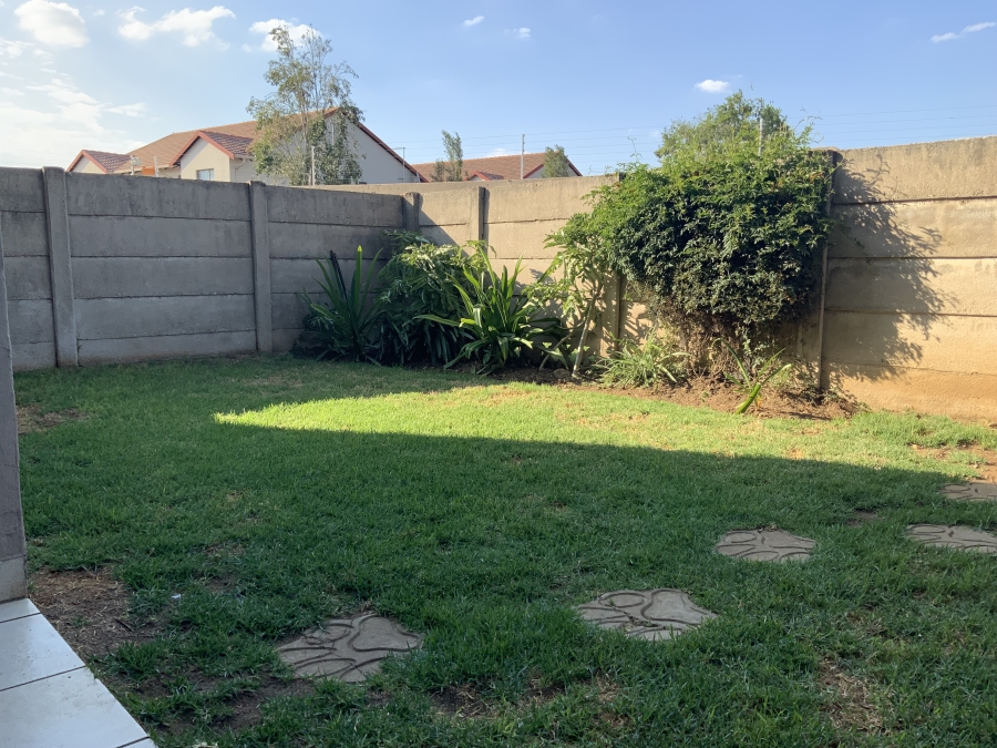 2 Bedroom Property for Sale in Parkrand Gauteng