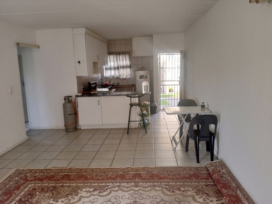 2 Bedroom Property for Sale in Comet Gauteng