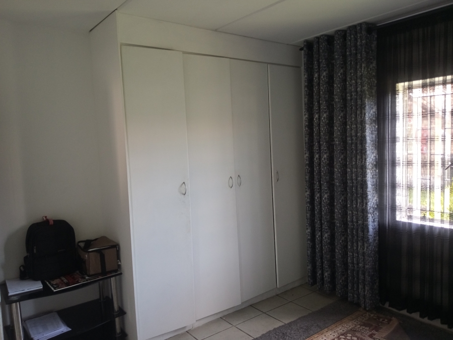 2 Bedroom Property for Sale in Comet Gauteng