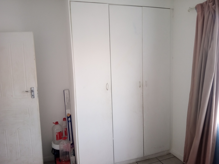 2 Bedroom Property for Sale in Comet Gauteng