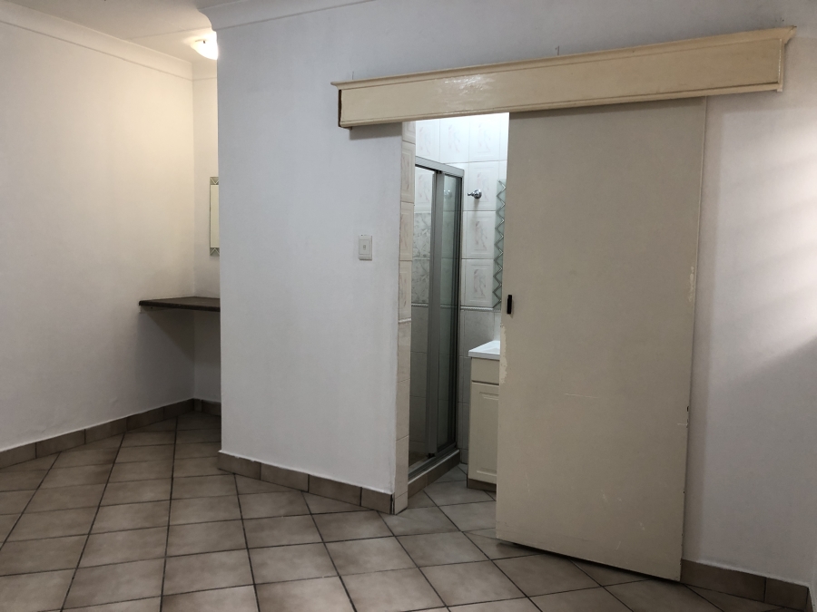 To Let 2 Bedroom Property for Rent in Franklin Roosevelt Park Gauteng