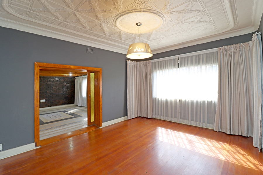 3 Bedroom Property for Sale in Cyrildene Gauteng