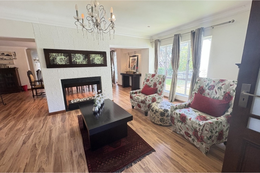 5 Bedroom Property for Sale in Bryanston Gauteng