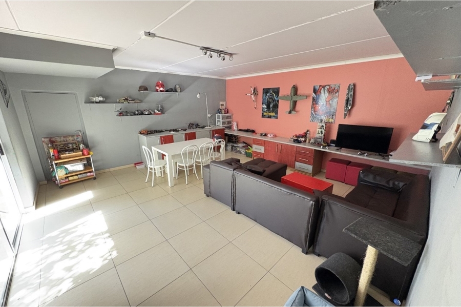 5 Bedroom Property for Sale in Bryanston Gauteng