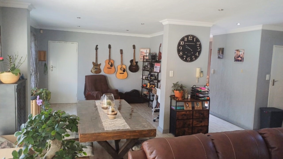 3 Bedroom Property for Sale in Moreleta Park Gauteng