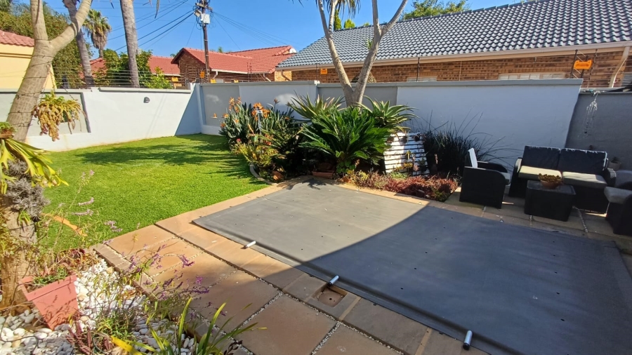 3 Bedroom Property for Sale in Moreleta Park Gauteng