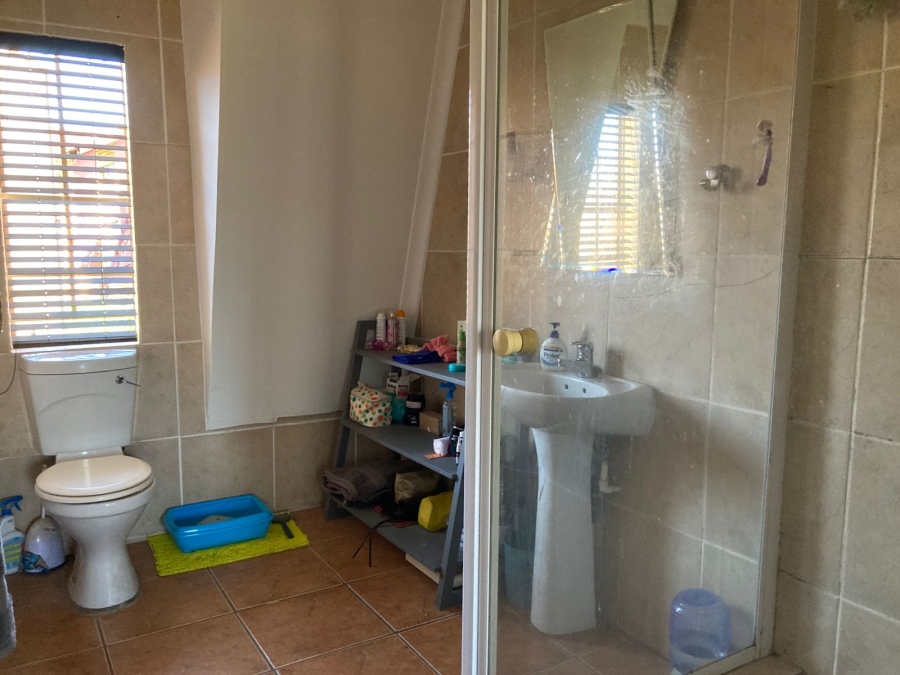 4 Bedroom Property for Sale in Willowbrook Gauteng