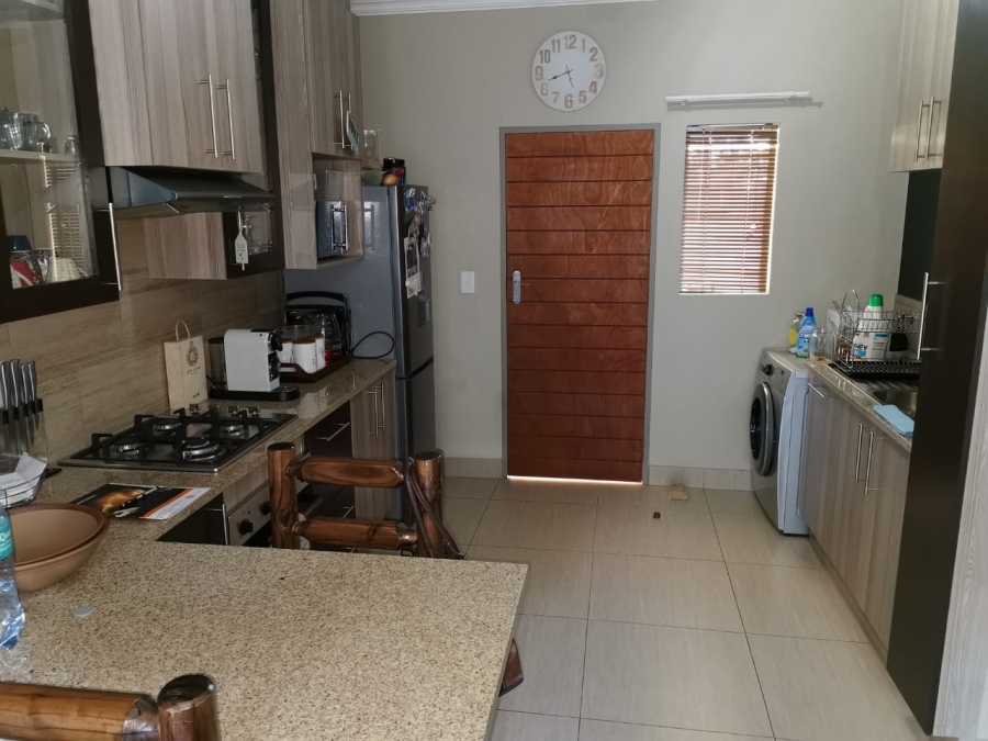 2 Bedroom Property for Sale in Moregloed Gauteng
