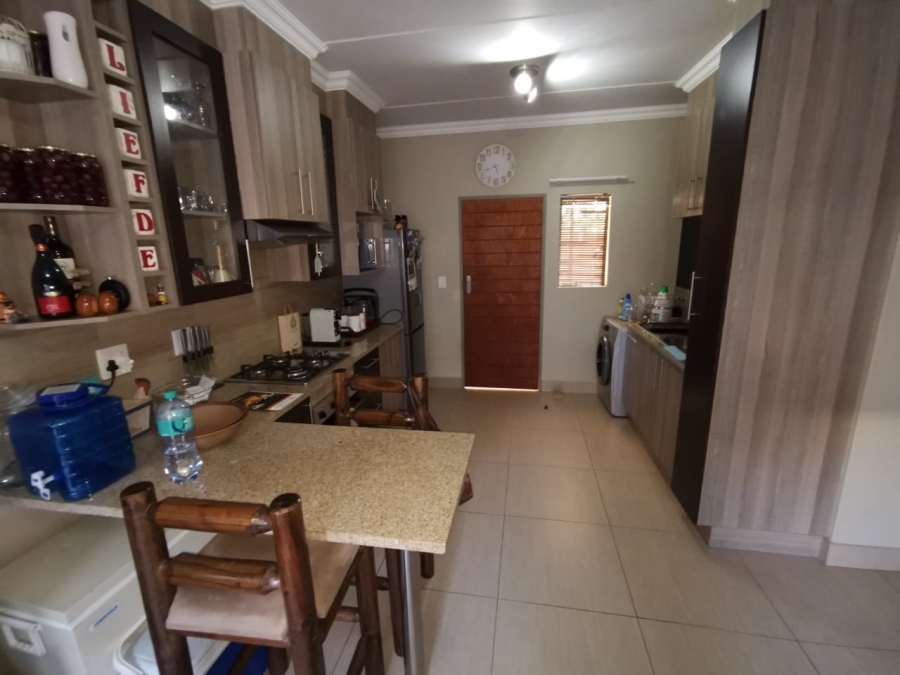 2 Bedroom Property for Sale in Moregloed Gauteng