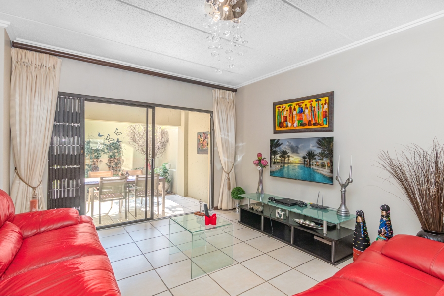 2 Bedroom Property for Sale in Bryanston Gauteng