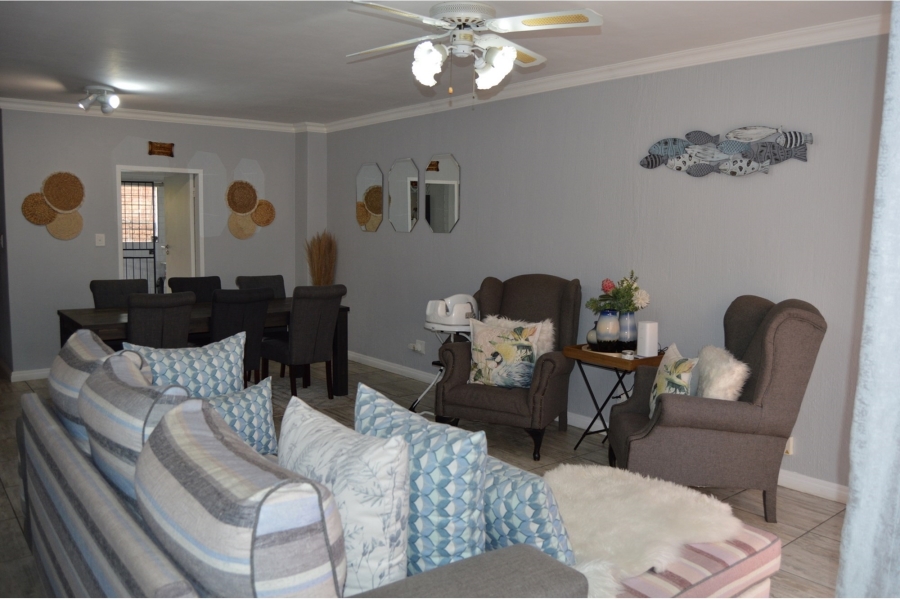 2 Bedroom Property for Sale in Halfway House Gauteng