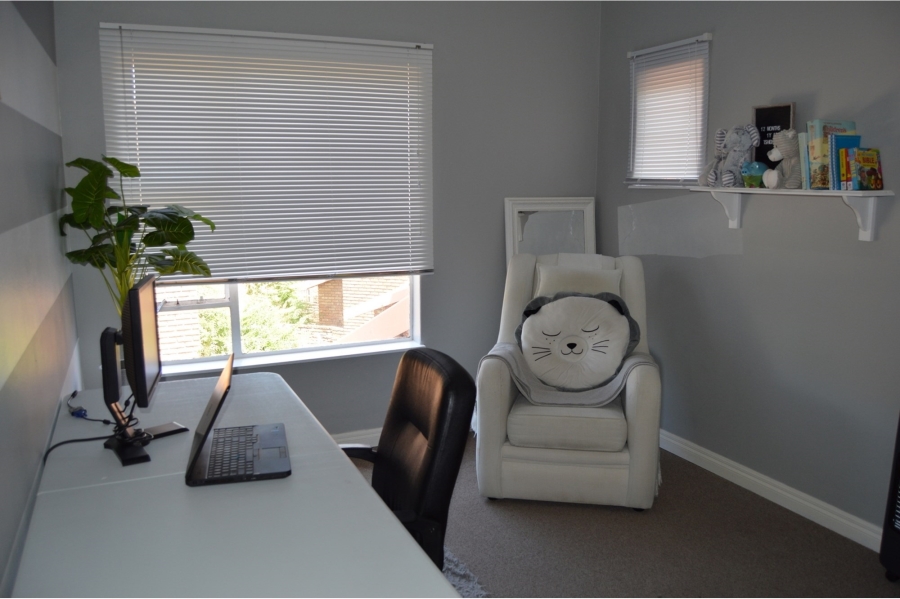2 Bedroom Property for Sale in Halfway House Gauteng