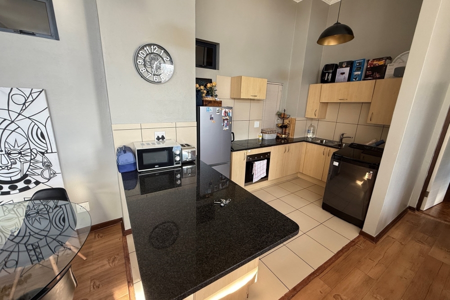 2 Bedroom Property for Sale in Honeydew Gauteng