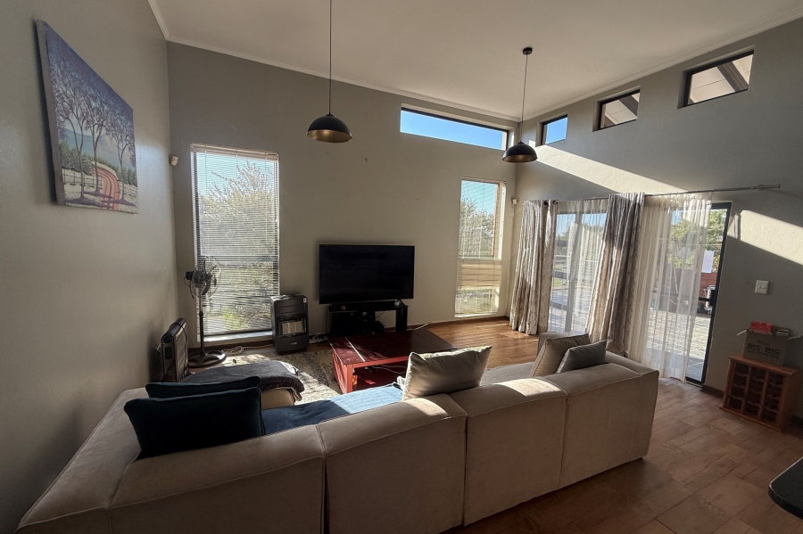 2 Bedroom Property for Sale in Honeydew Gauteng