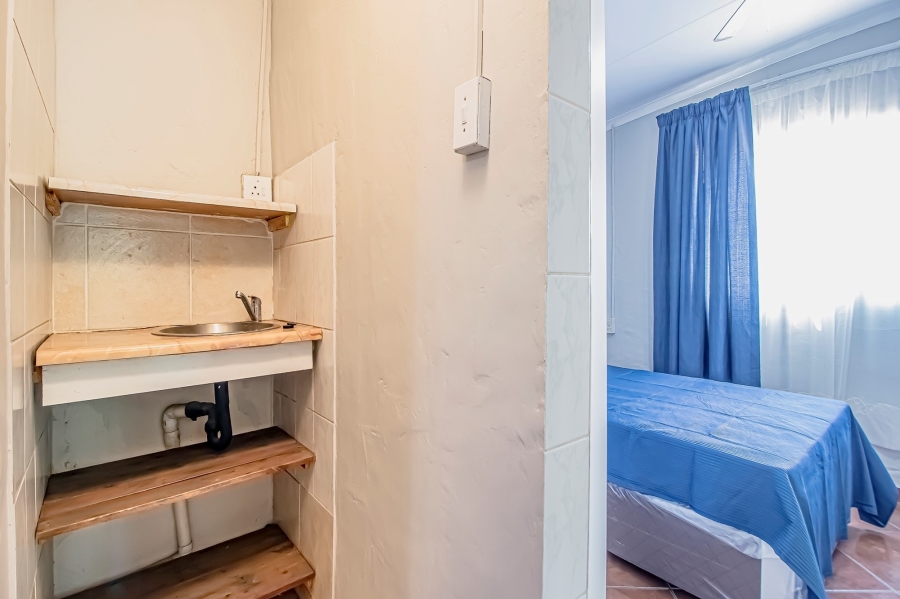 To Let 1 Bedroom Property for Rent in Mayville Gauteng