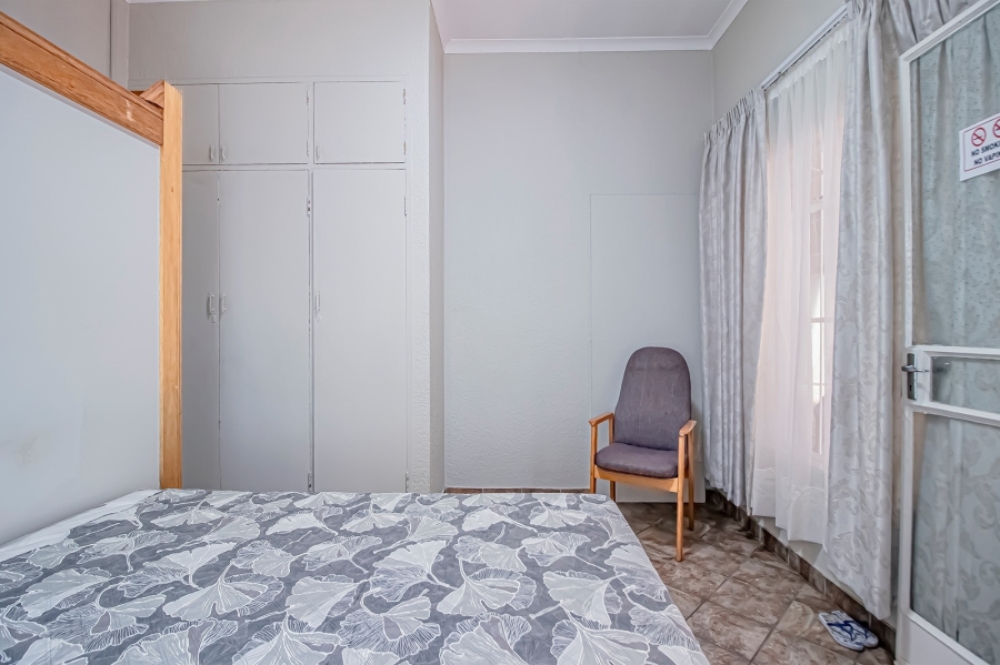To Let 1 Bedroom Property for Rent in Mayville Gauteng
