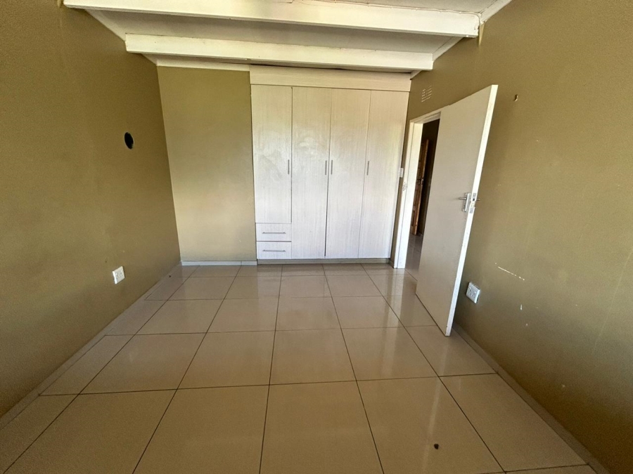 2 Bedroom Property for Sale in Mindalore Gauteng