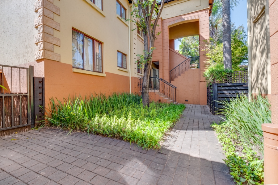 2 Bedroom Property for Sale in Douglasdale Gauteng