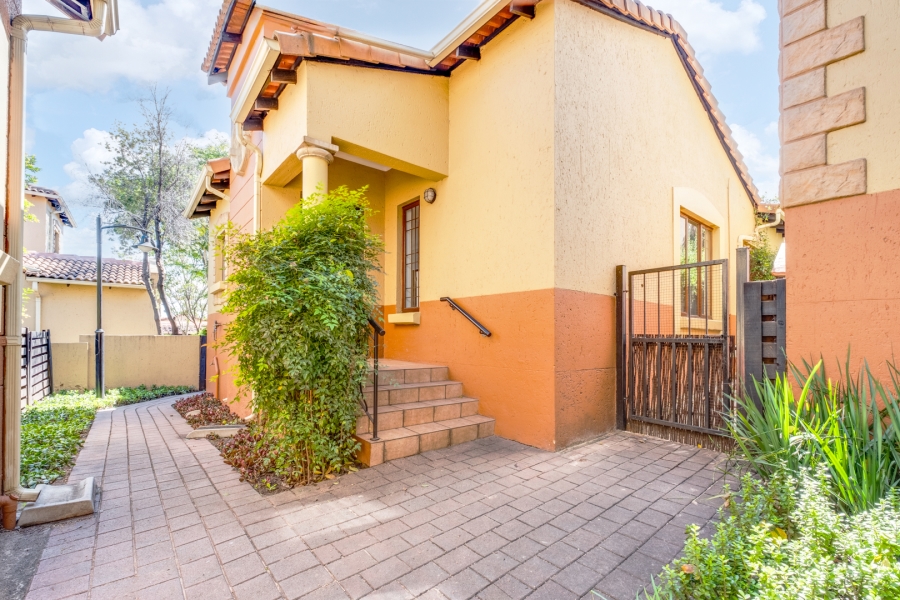 2 Bedroom Property for Sale in Douglasdale Gauteng