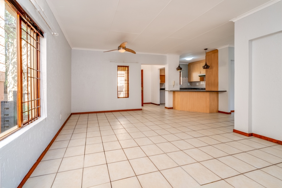 2 Bedroom Property for Sale in Douglasdale Gauteng