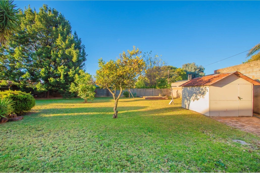 3 Bedroom Property for Sale in Witpoortjie Gauteng