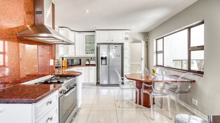 4 Bedroom Property for Sale in Dainfern Golf Estate Gauteng