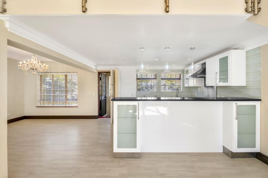 2 Bedroom Property for Sale in Strathavon Gauteng