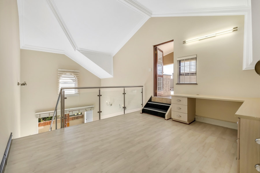 2 Bedroom Property for Sale in Strathavon Gauteng