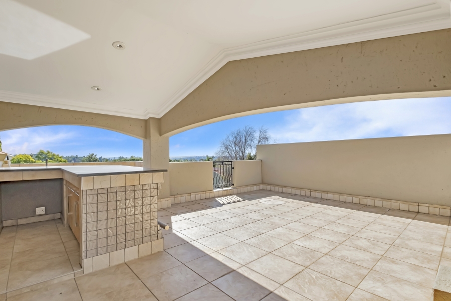 2 Bedroom Property for Sale in Strathavon Gauteng