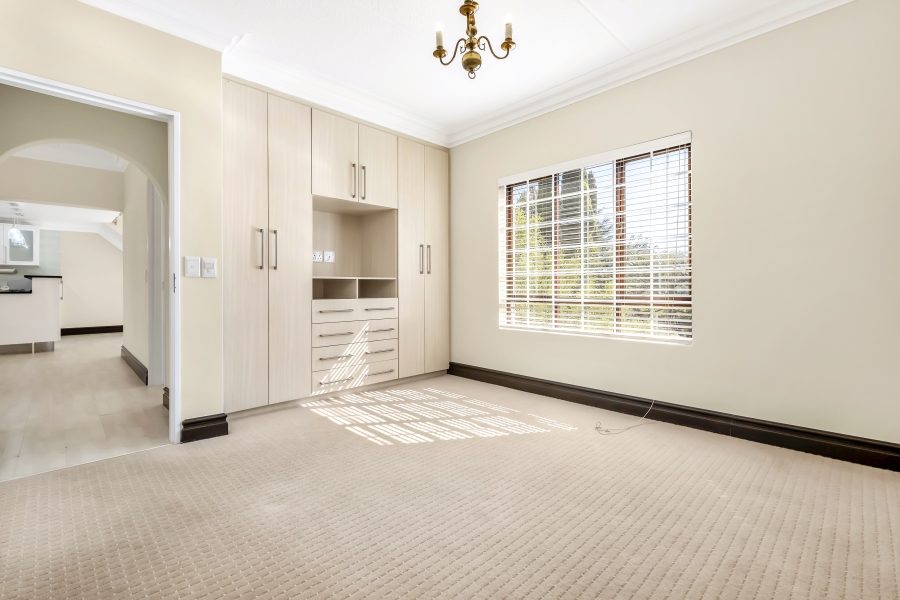 2 Bedroom Property for Sale in Strathavon Gauteng