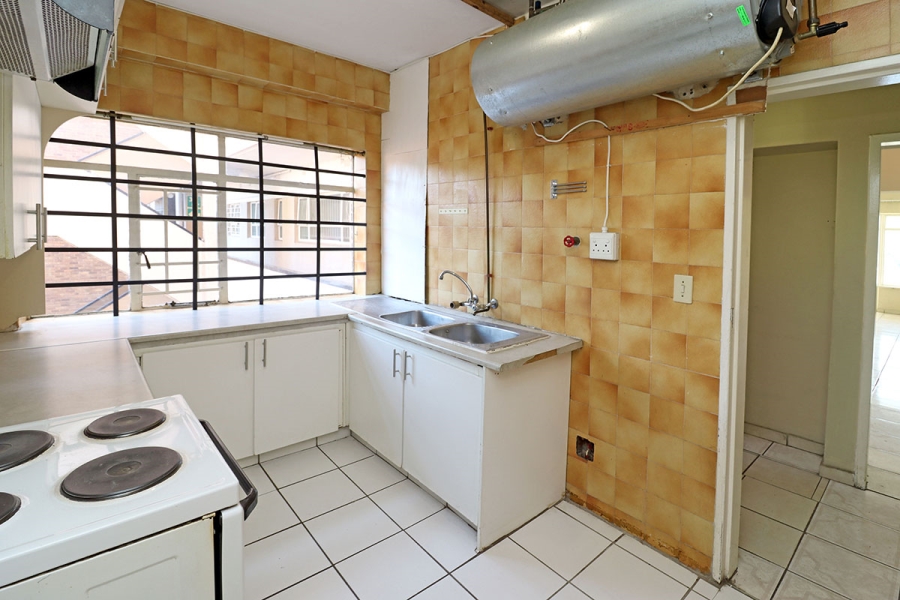 3 Bedroom Property for Sale in Cyrildene Gauteng
