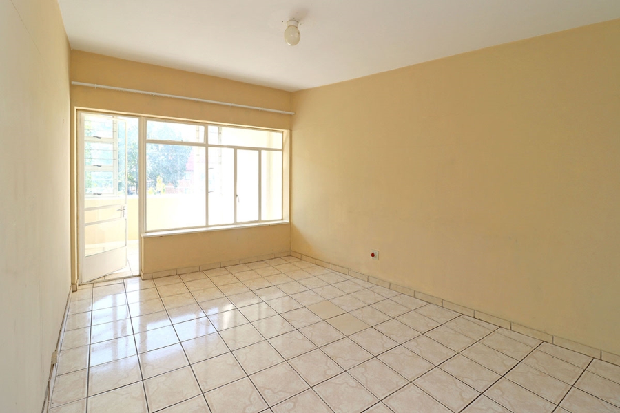3 Bedroom Property for Sale in Cyrildene Gauteng