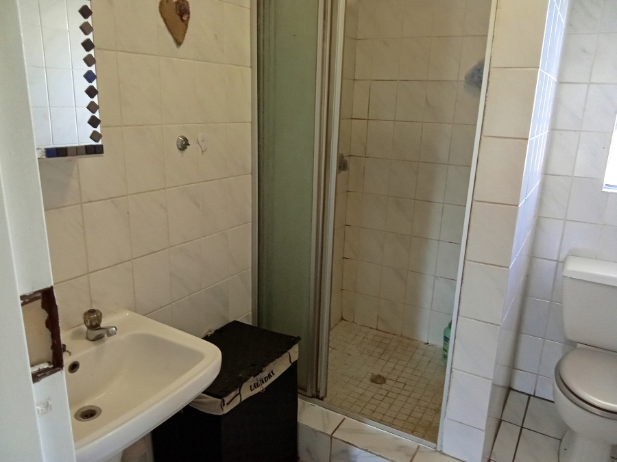 3 Bedroom Property for Sale in Radiokop Gauteng