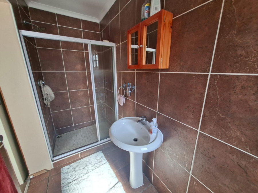 2 Bedroom Property for Sale in Noordheuwel Gauteng