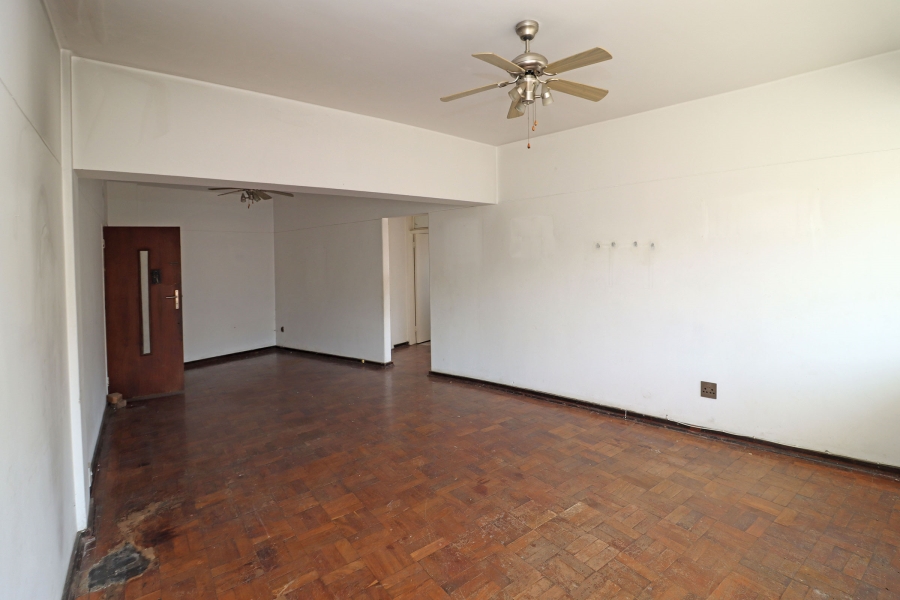 1 Bedroom Property for Sale in Cyrildene Gauteng
