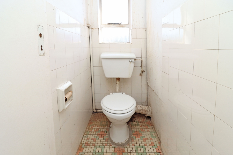 1 Bedroom Property for Sale in Cyrildene Gauteng