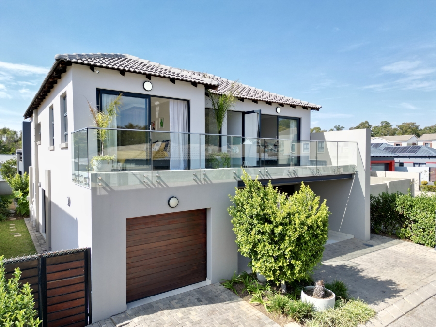 5 Bedroom Property for Sale in Equestria Gauteng