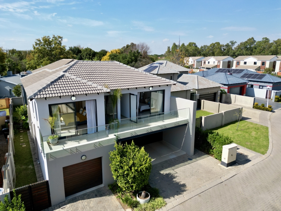 5 Bedroom Property for Sale in Equestria Gauteng