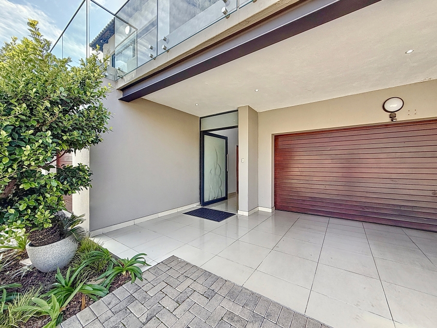 5 Bedroom Property for Sale in Equestria Gauteng