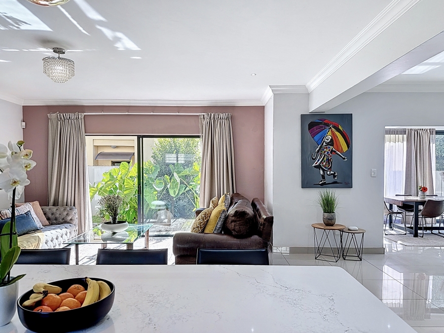 5 Bedroom Property for Sale in Equestria Gauteng