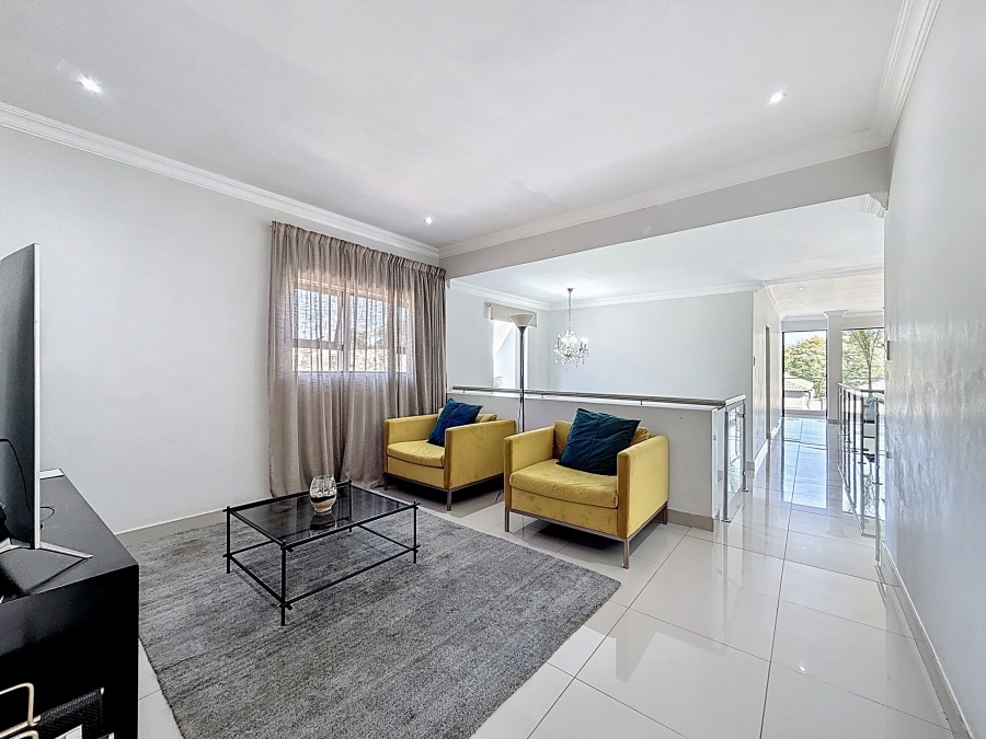 5 Bedroom Property for Sale in Equestria Gauteng