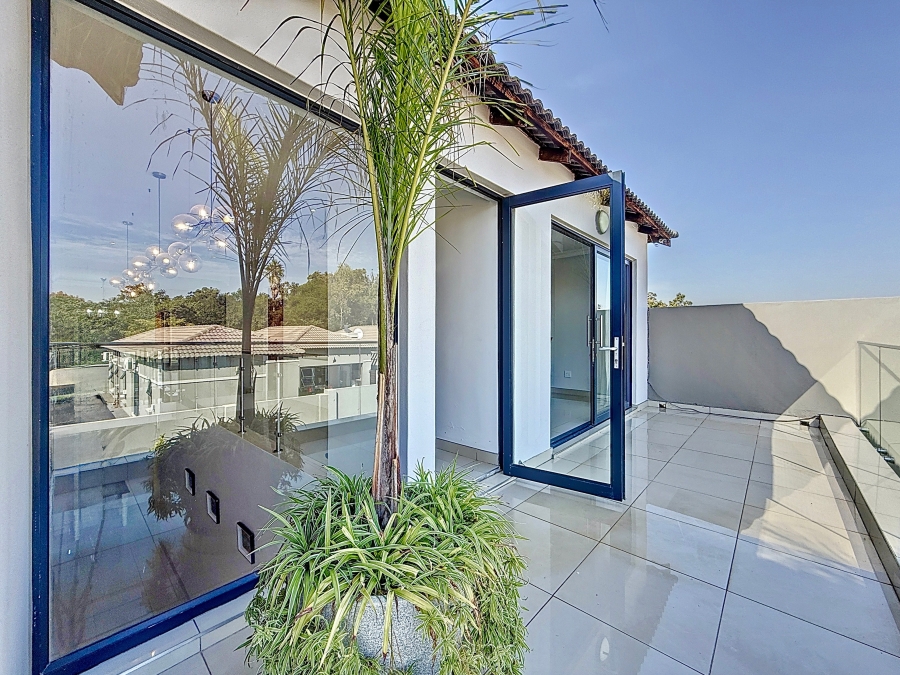 5 Bedroom Property for Sale in Equestria Gauteng