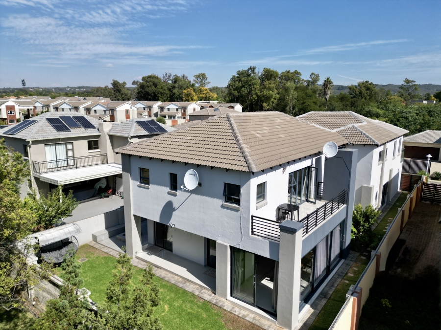 5 Bedroom Property for Sale in Equestria Gauteng