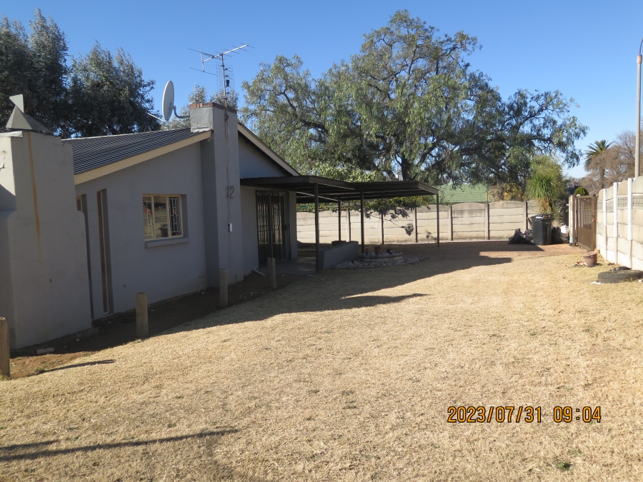 3 Bedroom Property for Sale in Bonaero Park Gauteng